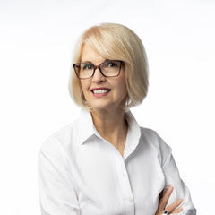 nancy beresford headshot nancy beresford headshot
